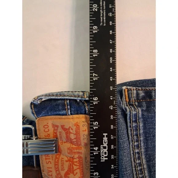 Classic Levis 505 Regular Fit Jeans Mens 32x34 Medium Wash Blue Straight Leg - Picture 5 of 7